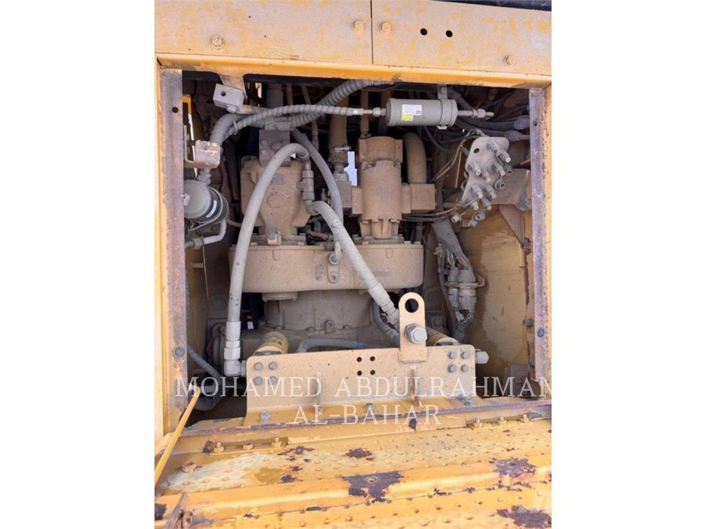 CAT 834H Ratiniai buldozeriai