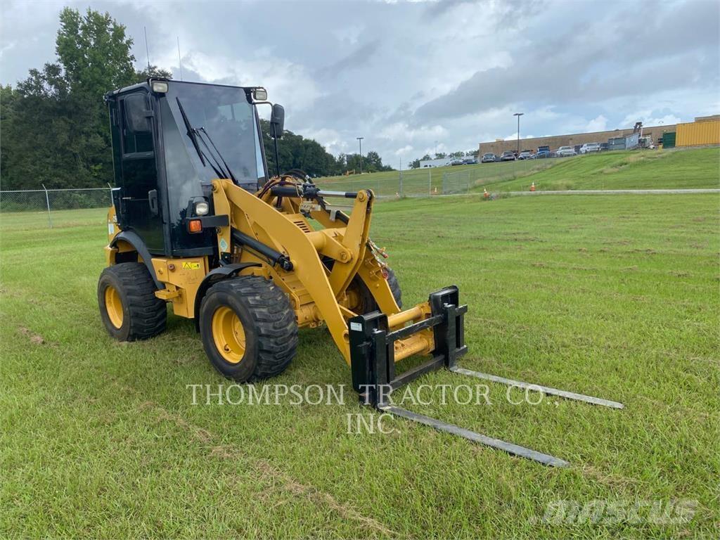 CAT 903 D Naudoti ratiniai krautuvai