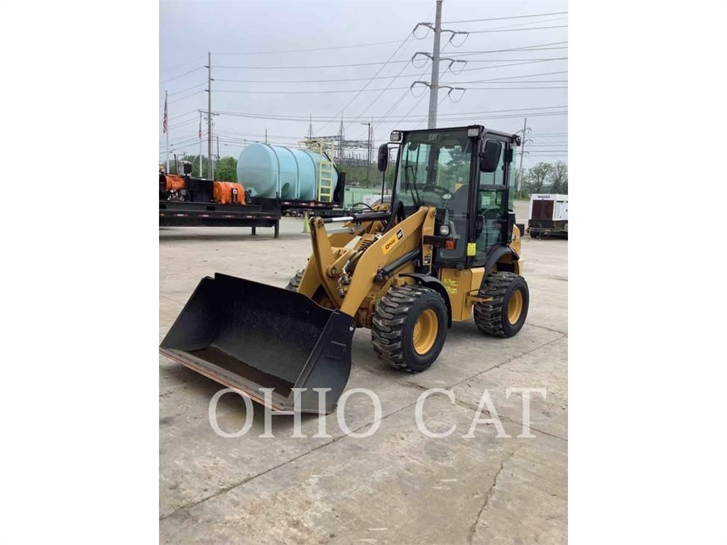 CAT 903D Naudoti ratiniai krautuvai