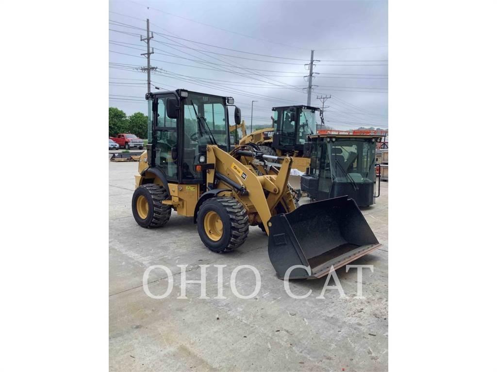 CAT 903D Naudoti ratiniai krautuvai