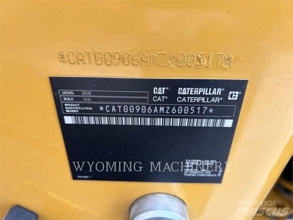 CAT 906 Naudoti ratiniai krautuvai