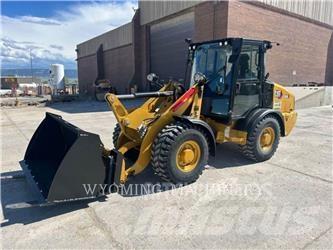CAT 906 Naudoti ratiniai krautuvai