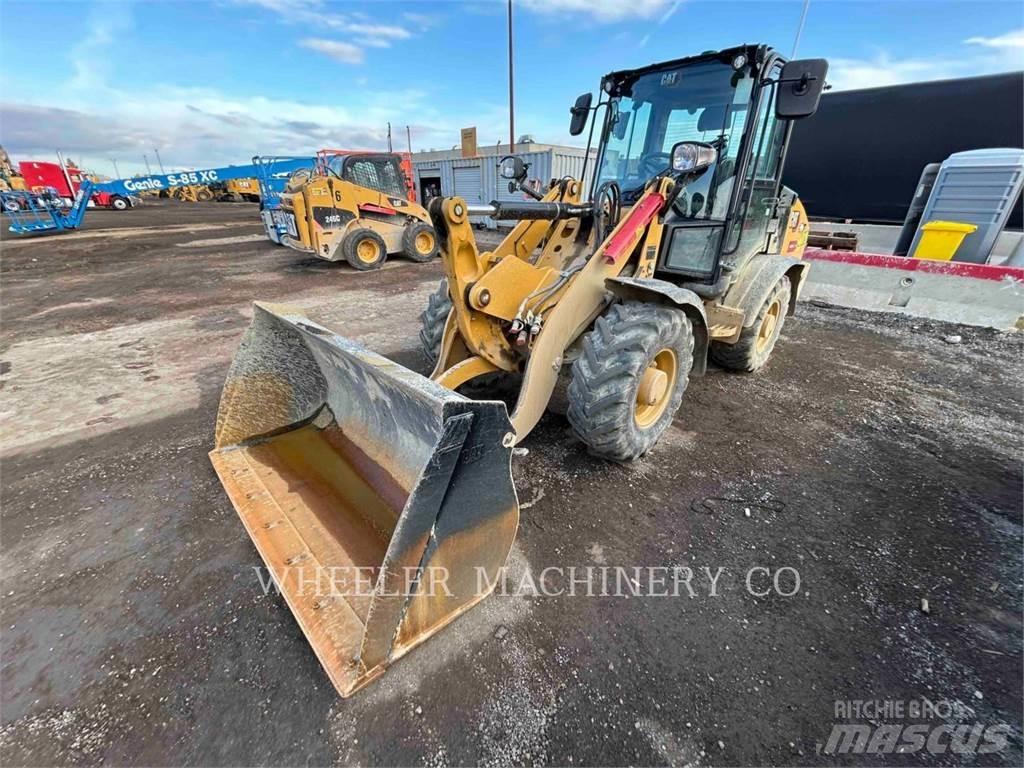 CAT 906 Naudoti ratiniai krautuvai