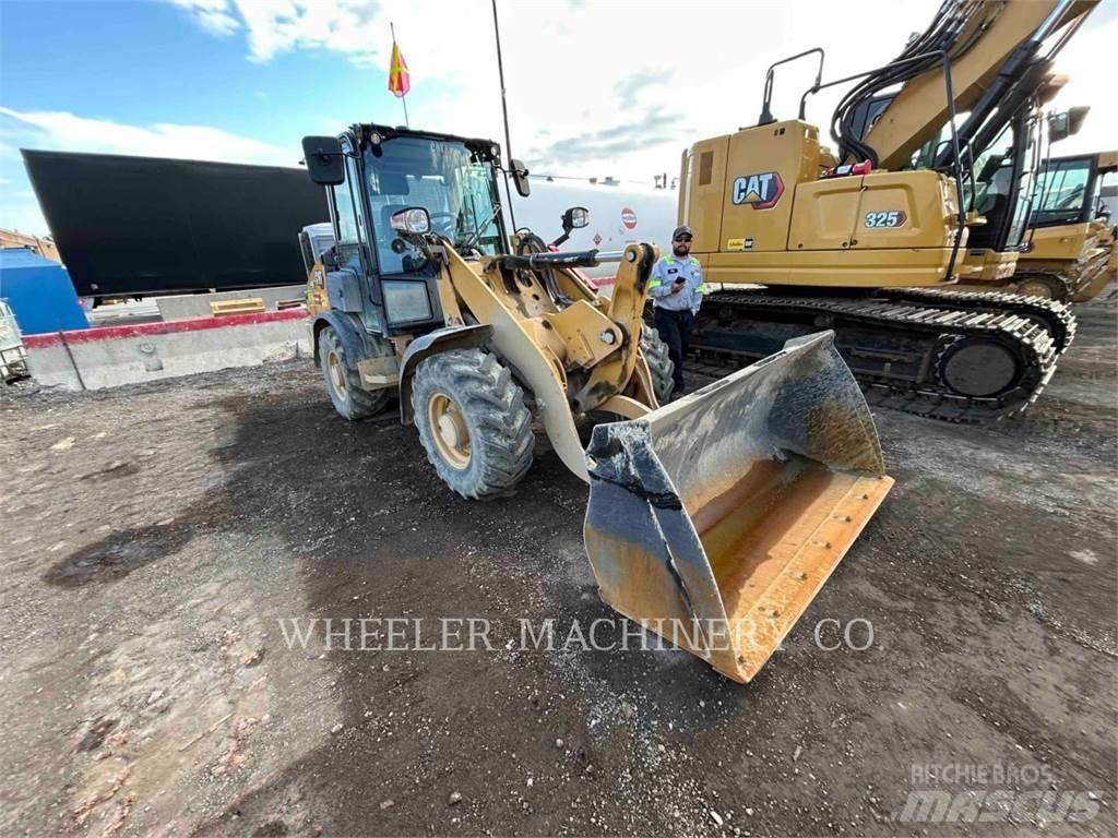 CAT 906 Naudoti ratiniai krautuvai