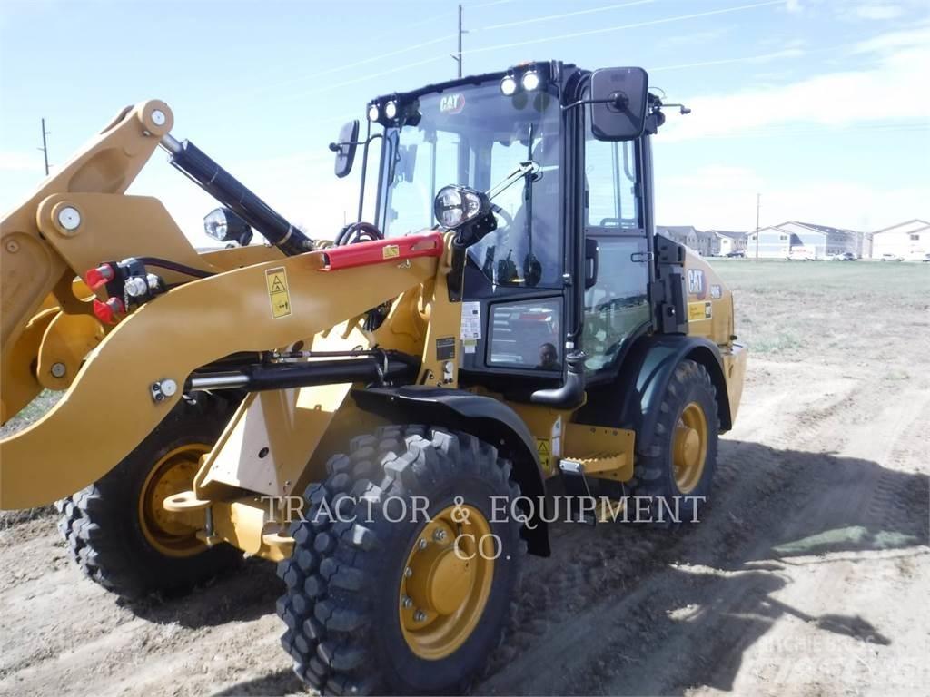 CAT 906 Naudoti ratiniai krautuvai