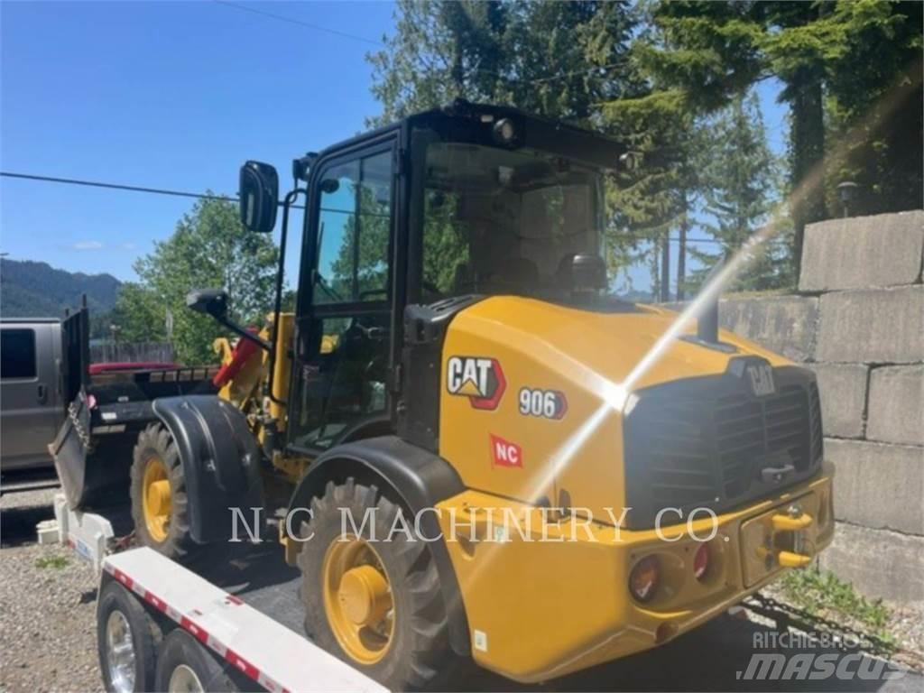 CAT 906 Naudoti ratiniai krautuvai
