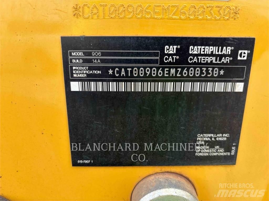 CAT 906 Naudoti ratiniai krautuvai