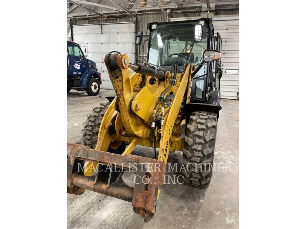 CAT 906H2 Naudoti ratiniai krautuvai