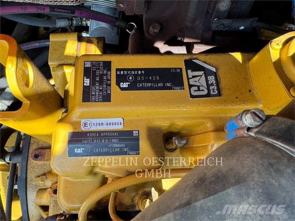 CAT 906H2 Naudoti ratiniai krautuvai
