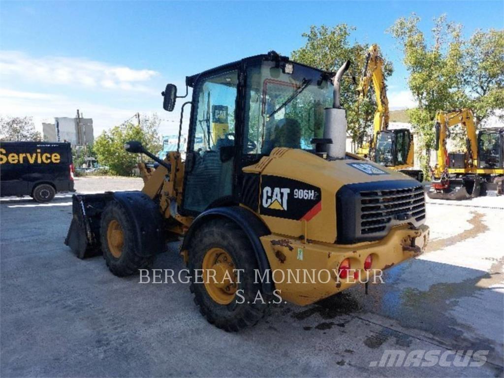 CAT 906H2 Naudoti ratiniai krautuvai