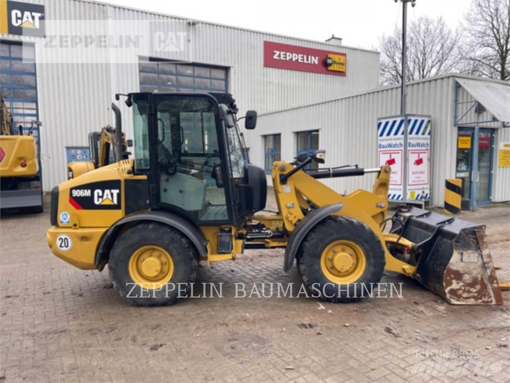 CAT 906M Naudoti ratiniai krautuvai
