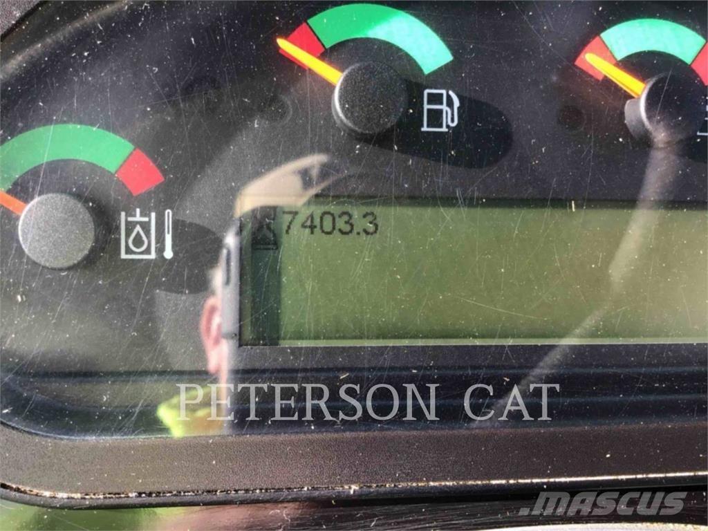 CAT 906M Naudoti ratiniai krautuvai