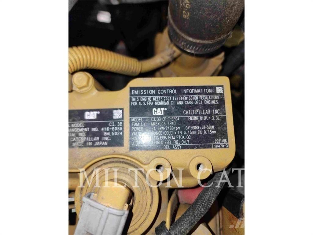 CAT 906M Naudoti ratiniai krautuvai