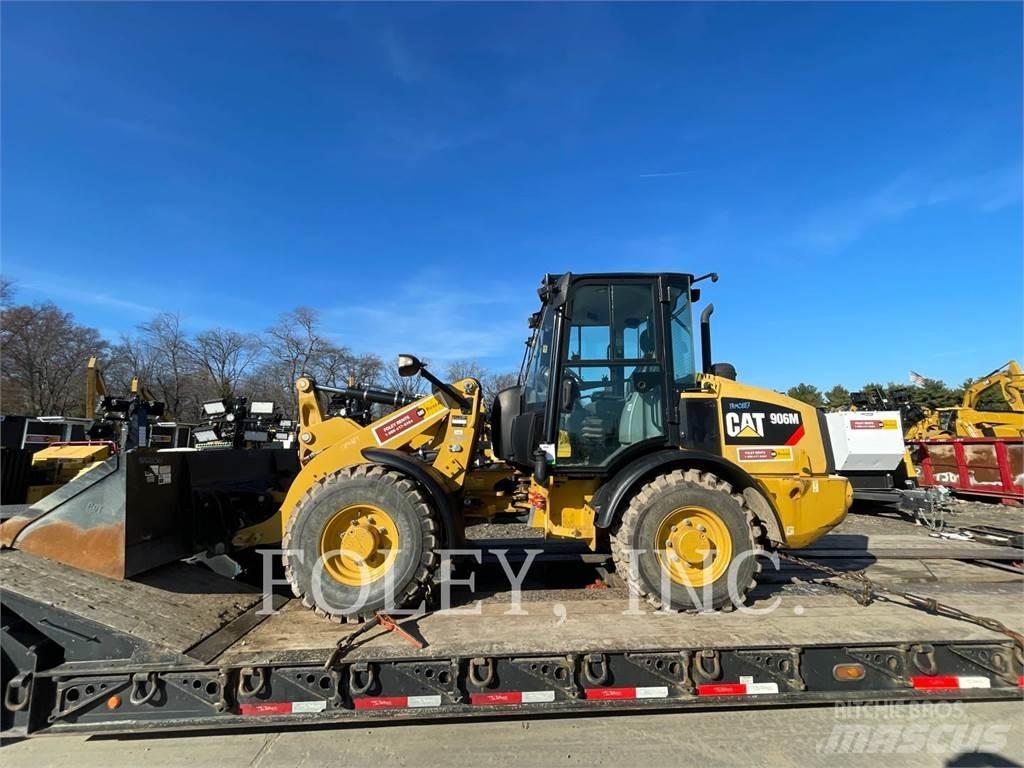 CAT 906M Naudoti ratiniai krautuvai