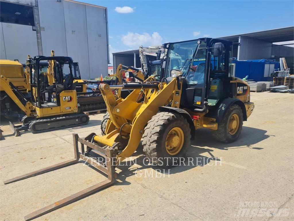 CAT 906M Naudoti ratiniai krautuvai