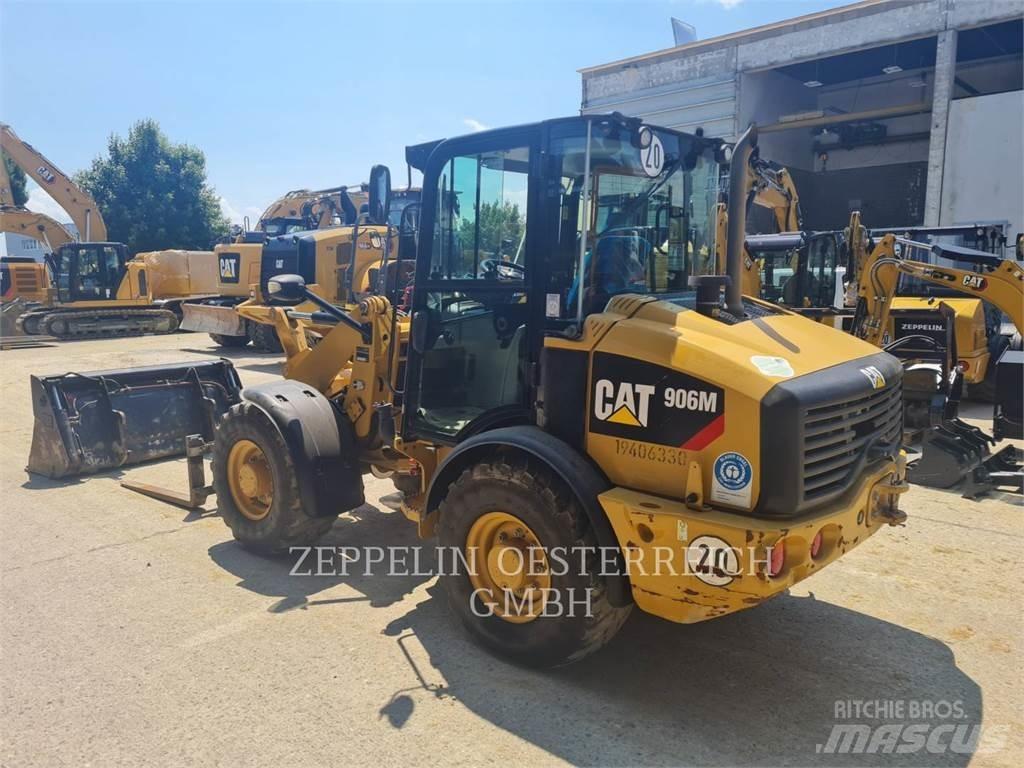 CAT 906M Naudoti ratiniai krautuvai