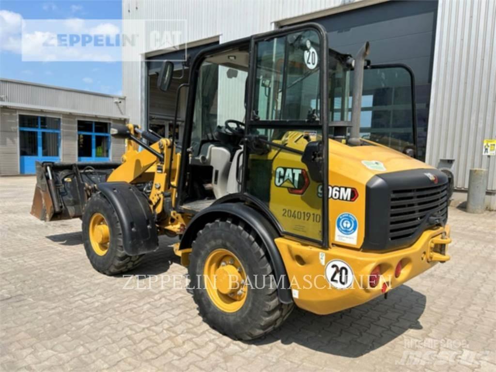 CAT 906M Naudoti ratiniai krautuvai