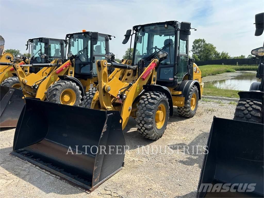 CAT 907-14 Naudoti ratiniai krautuvai