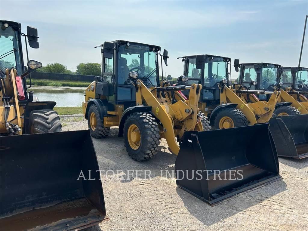 CAT 907-14 Naudoti ratiniai krautuvai