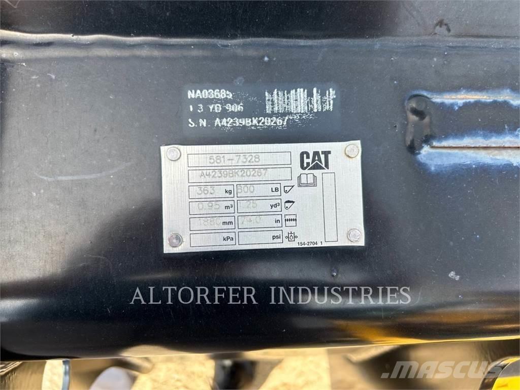 CAT 907-14 Naudoti ratiniai krautuvai