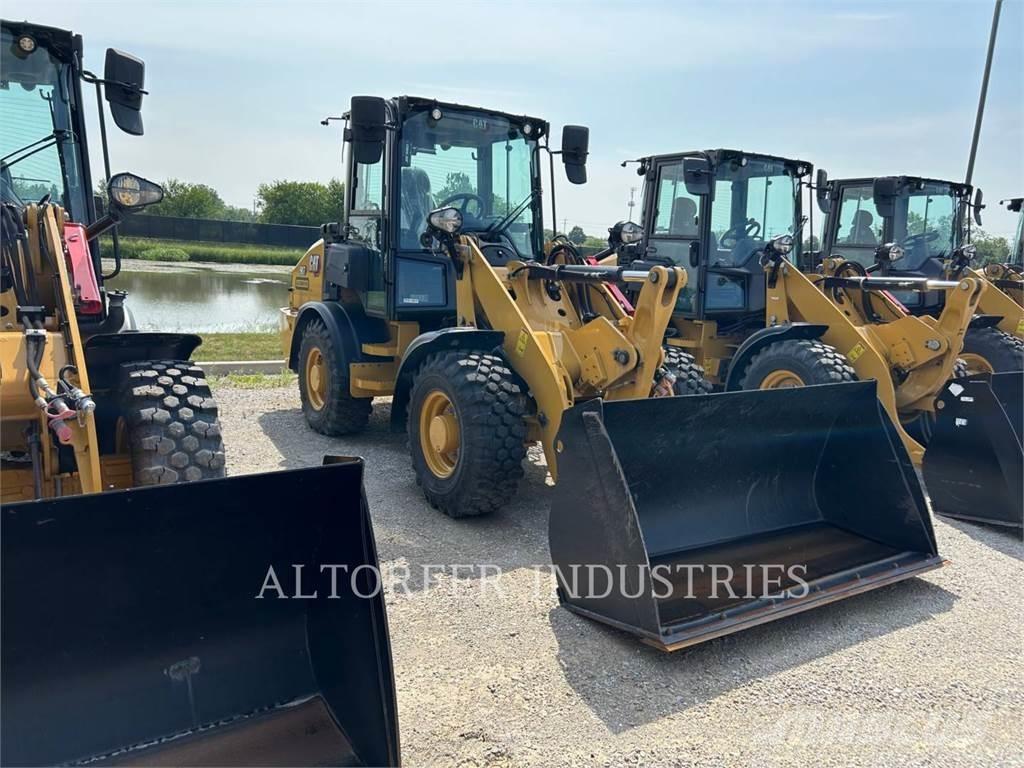 CAT 907-14 Naudoti ratiniai krautuvai