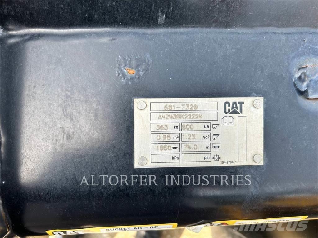 CAT 907-14 Naudoti ratiniai krautuvai