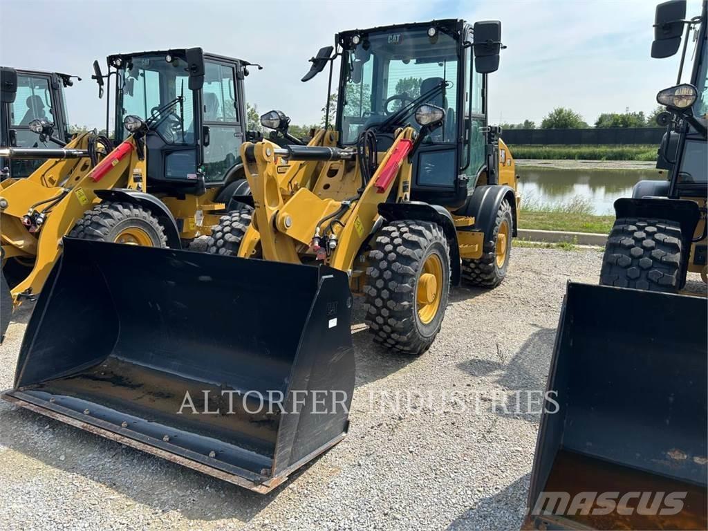 CAT 907-14 Naudoti ratiniai krautuvai