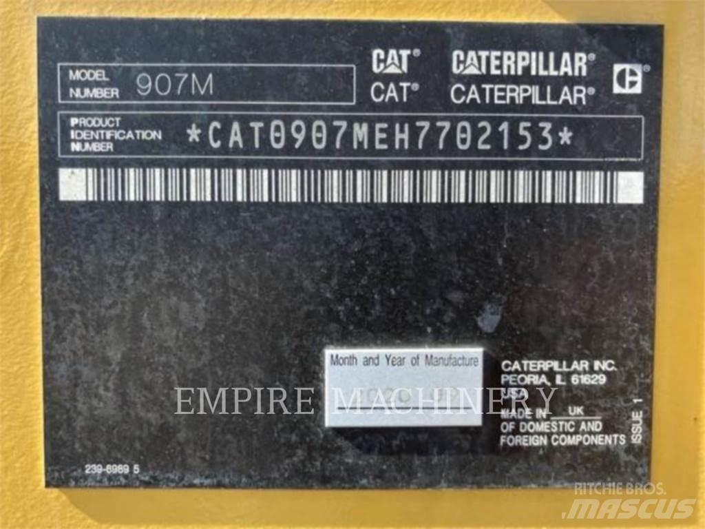 CAT 907M Naudoti ratiniai krautuvai