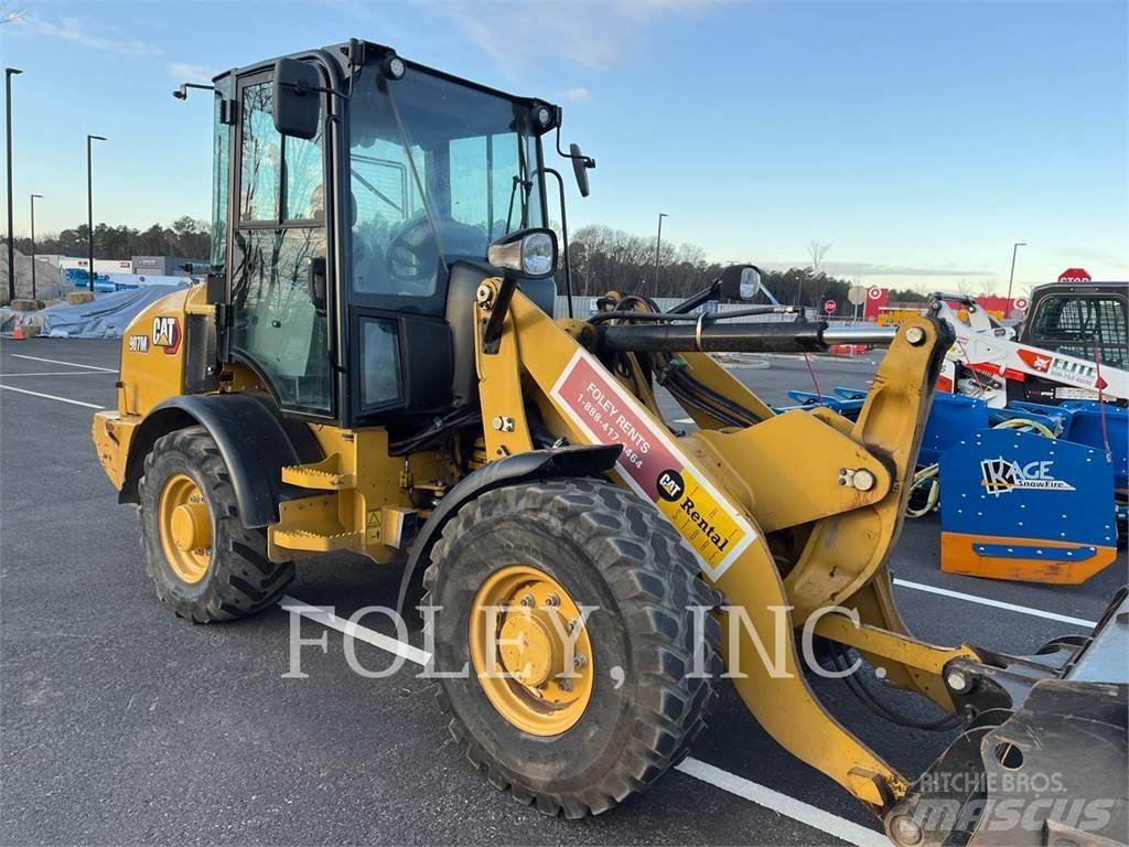CAT 907M Naudoti ratiniai krautuvai