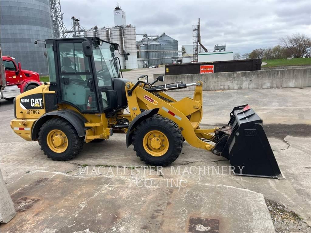 CAT 907M Naudoti ratiniai krautuvai
