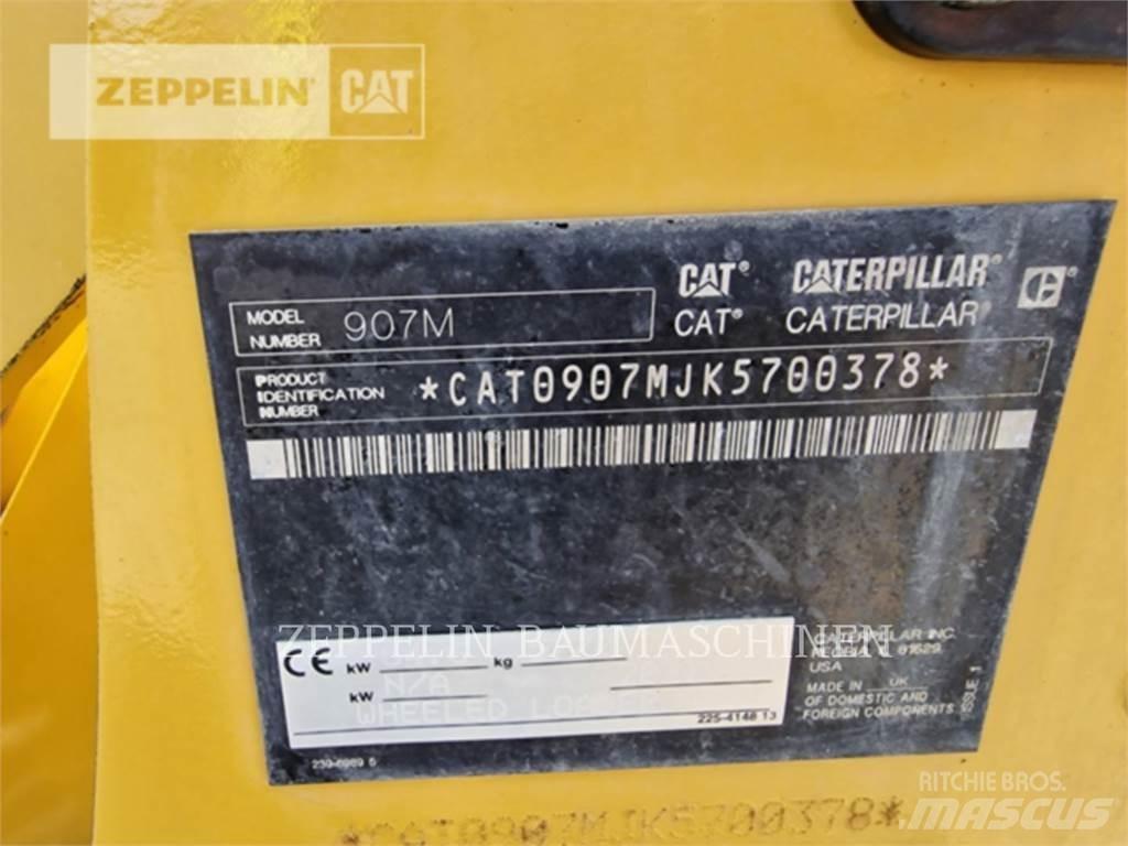CAT 907M Naudoti ratiniai krautuvai