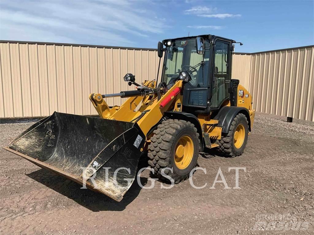CAT 908 Naudoti ratiniai krautuvai