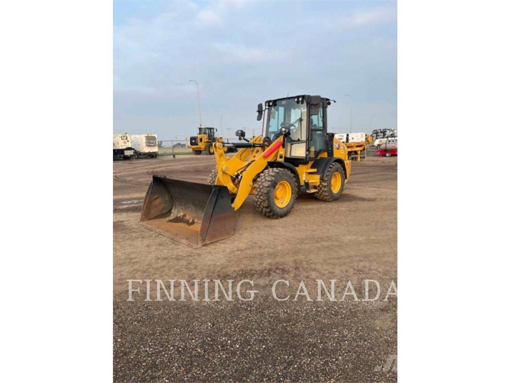 CAT 908 Naudoti ratiniai krautuvai