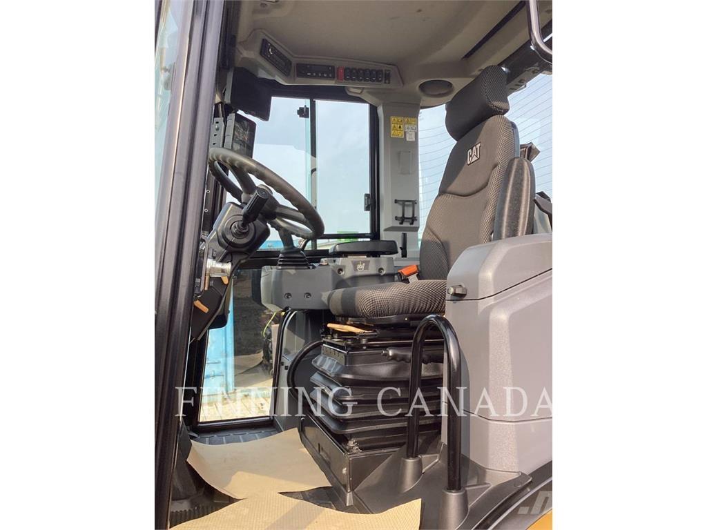 CAT 908 Naudoti ratiniai krautuvai