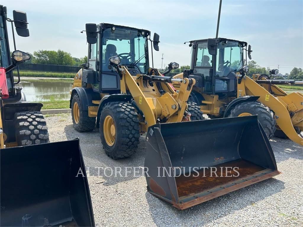 CAT 908-14 Naudoti ratiniai krautuvai