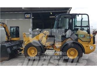 CAT 908 M Naudoti ratiniai krautuvai