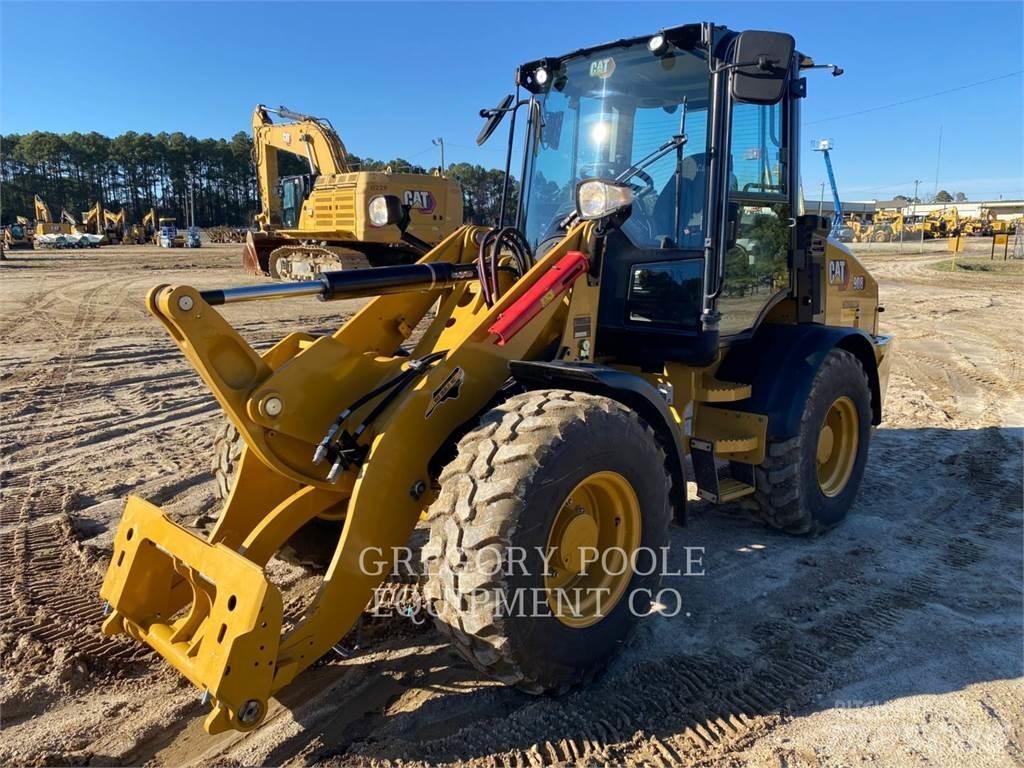 CAT 90814 Naudoti ratiniai krautuvai
