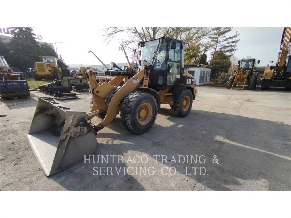 CAT 908H Naudoti ratiniai krautuvai