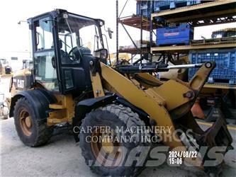 CAT 908H2 Naudoti ratiniai krautuvai