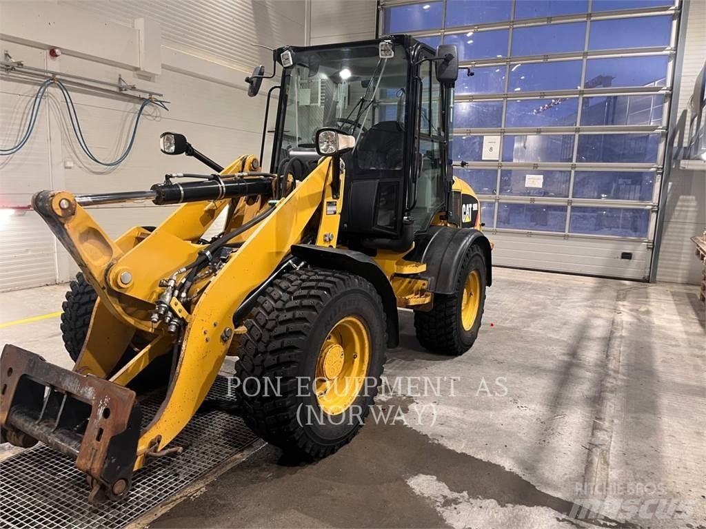 CAT 908H2 Naudoti ratiniai krautuvai