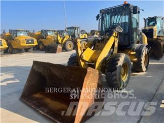 CAT 908M Naudoti ratiniai krautuvai