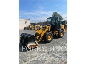 CAT 908M Naudoti ratiniai krautuvai