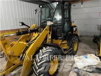 CAT 908M Mini krautuvai