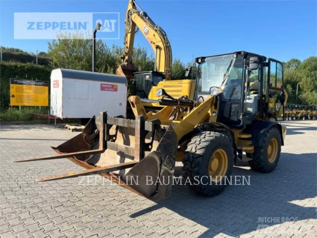 CAT 908M Naudoti ratiniai krautuvai