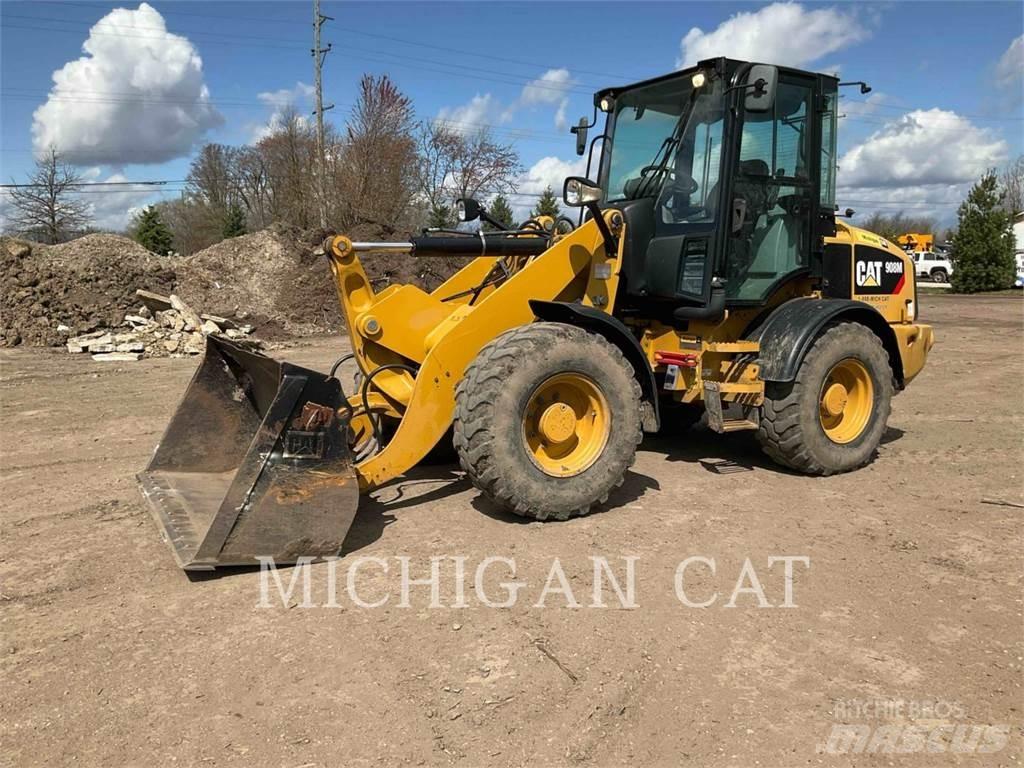 CAT 908M Naudoti ratiniai krautuvai