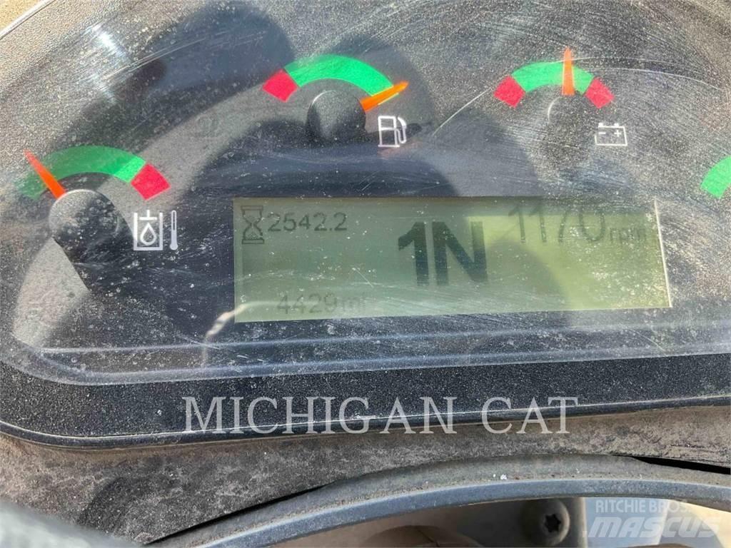 CAT 908M Naudoti ratiniai krautuvai