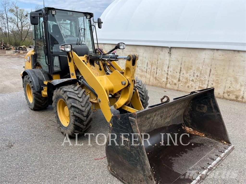 CAT 908M Mini krautuvai