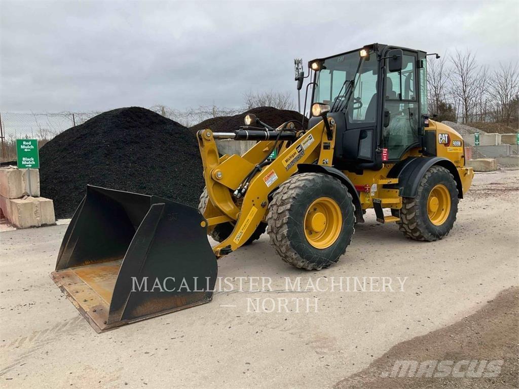 CAT 908M ARW Naudoti ratiniai krautuvai