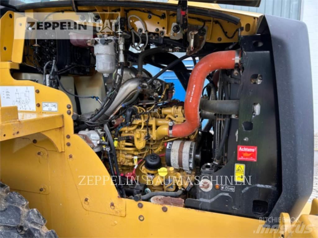 CAT 910-14A Naudoti ratiniai krautuvai