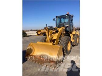 CAT 910M Naudoti ratiniai krautuvai